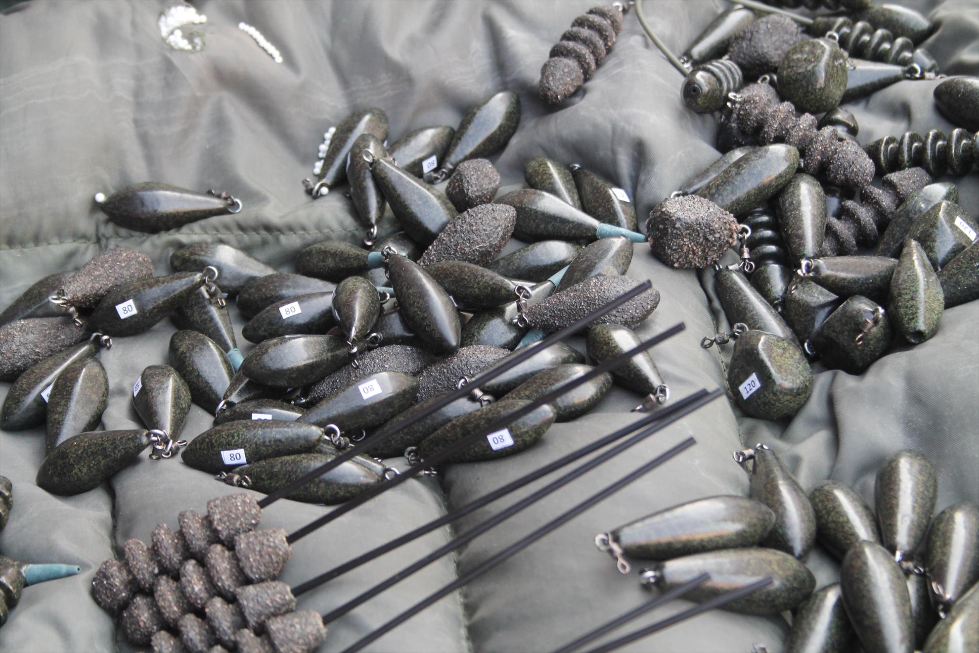 PLUMBI Carp Fishing Leads - anda-0971.JPG